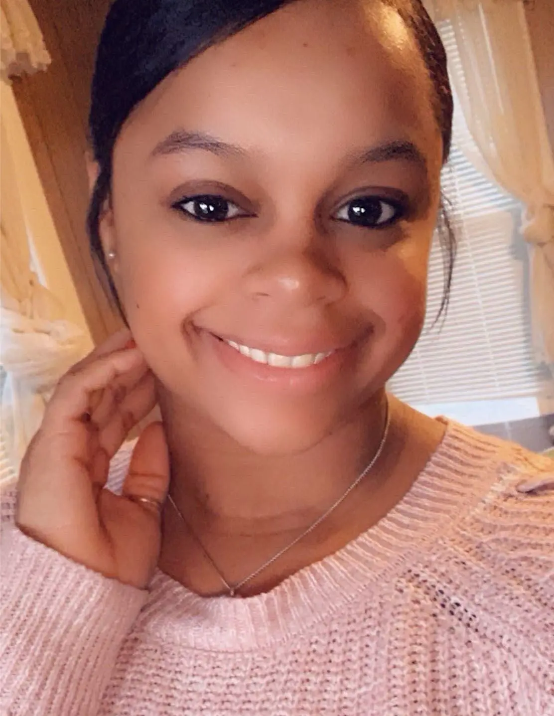 Jessica Rollins Photo